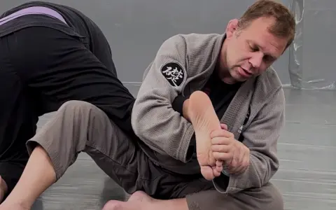 Detalhes para finalizar a Americana de Pé